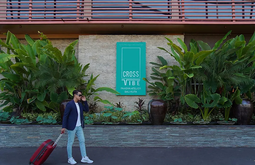 Cross Vibe Paasha Atelier Bali Kuta-1